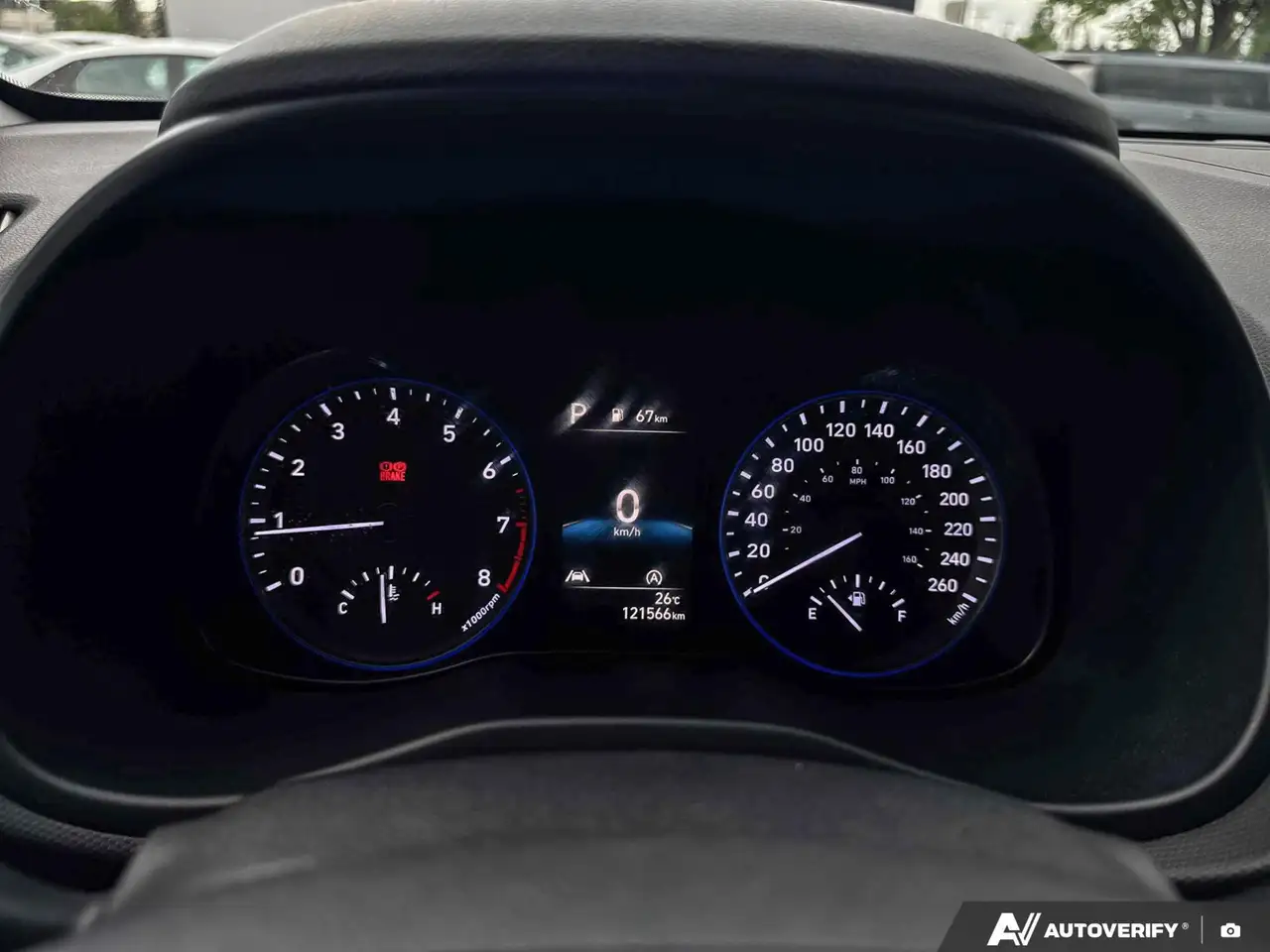 Hyundai KONA снимка Hyundai KONA