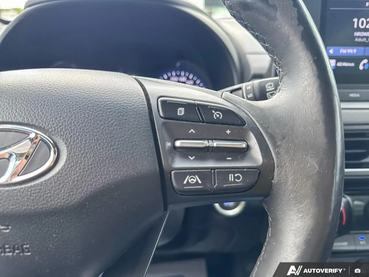 Hyundai KONA снимка Hyundai KONA
