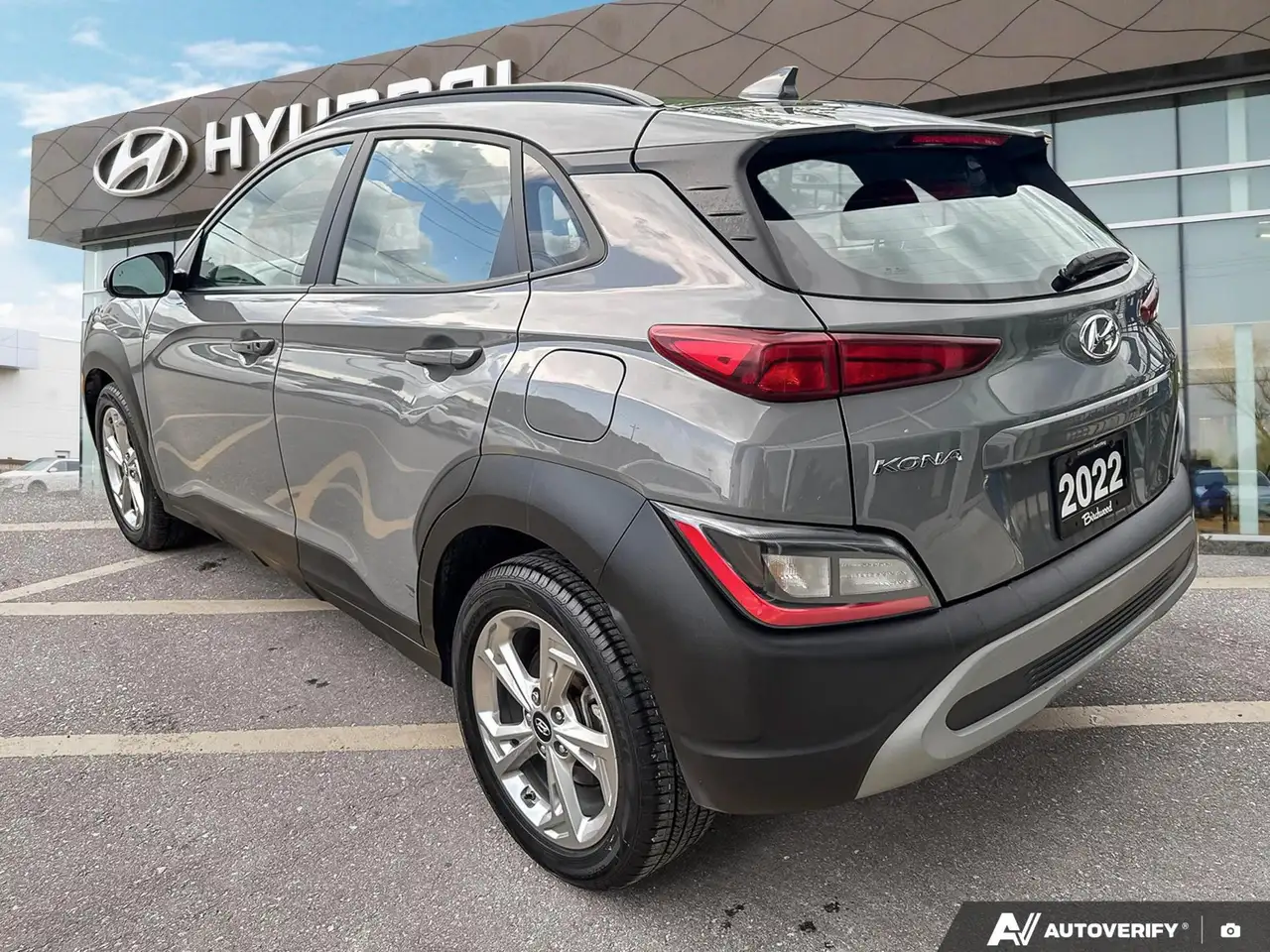 Hyundai KONA снимка Hyundai KONA