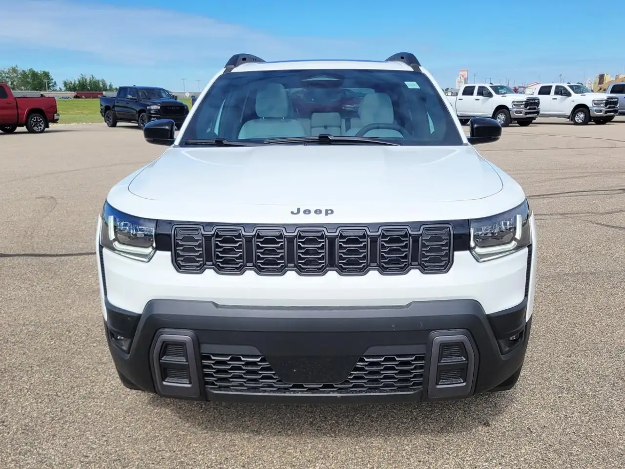 Jeep Cherokee снимка Jeep Cherokee