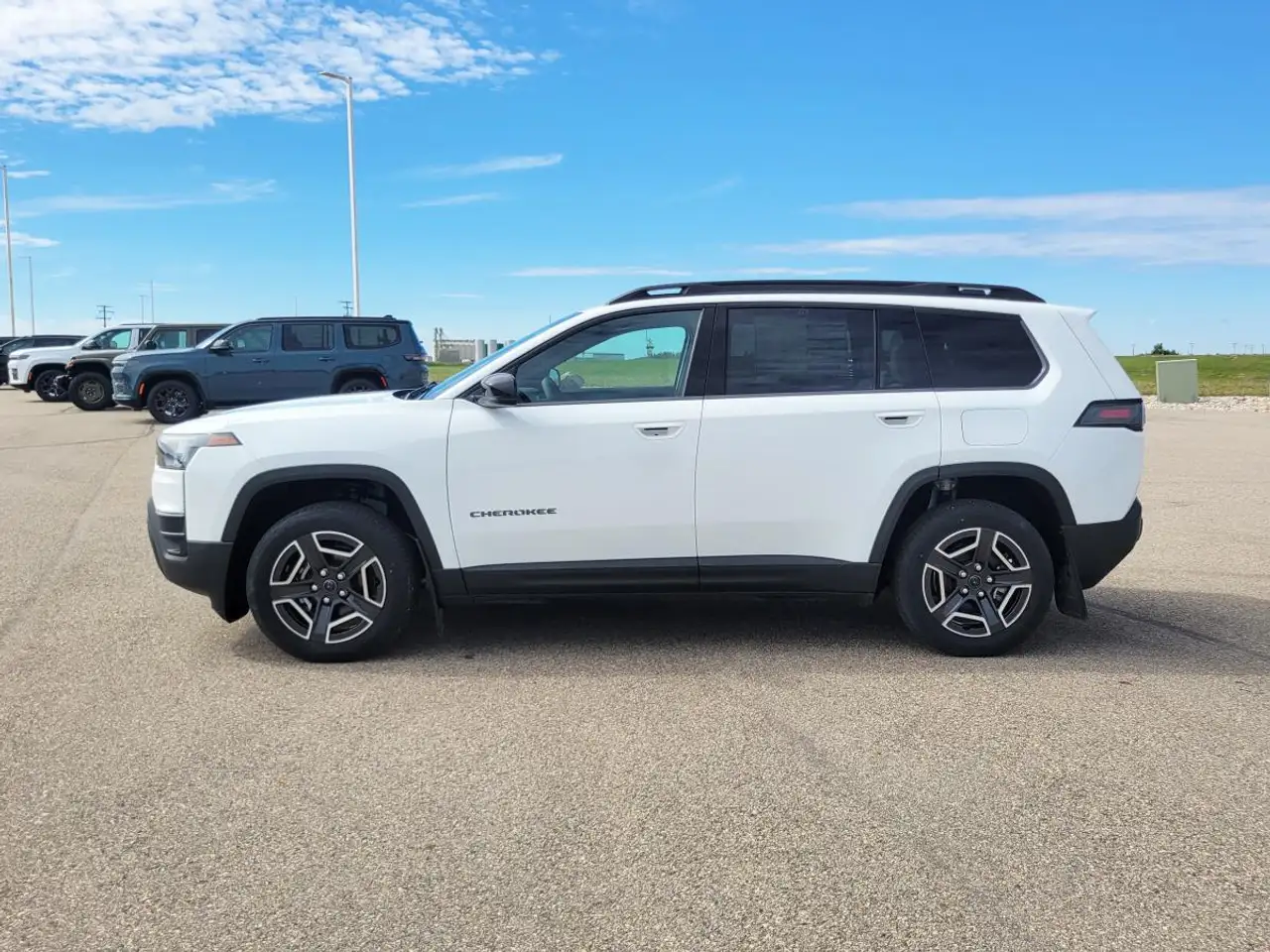 Jeep Cherokee снимка Jeep Cherokee