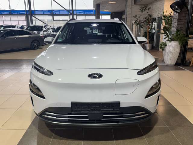 Hyundai KONA Select dig.Cockpit ACC R.Cam PDC DAB+