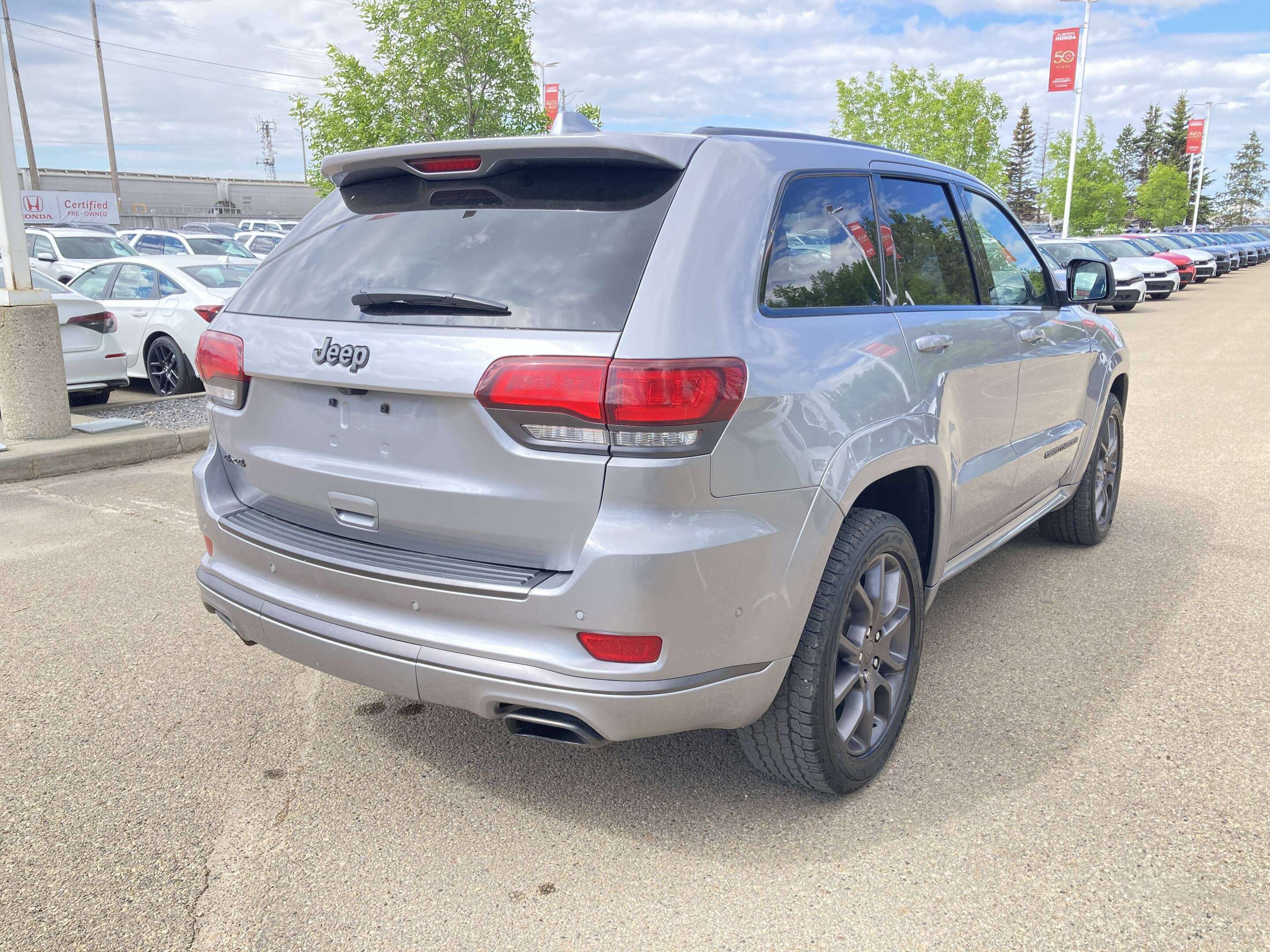 used 2021 Jeep Grand Cherokee car, priced at $35,900