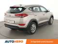 Hyundai TUCSON 1.6 TGDI Select 2WD *NAVI*TEMPO*CAM*PDC*SHZ* Grau - thumbnail 6