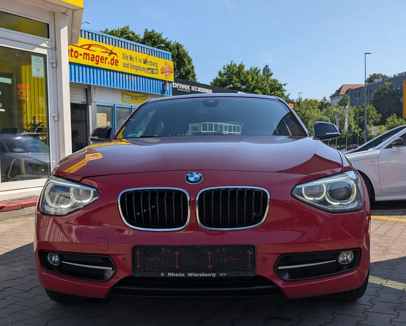 BMW 116 d*2Hd*Sport Line*Temp*BiXen*Shz*Pdc*Tüv12.25 Rouge - 2
