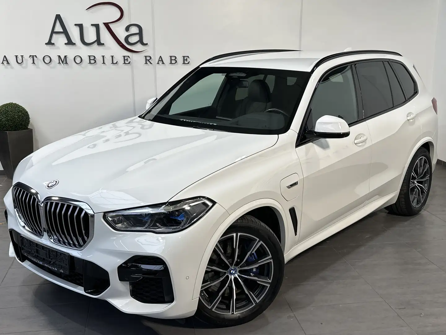 BMW X5 xDrive45e M-Sport NAV+LASER+AHK+360°+HUD+H&K Blanc - 2