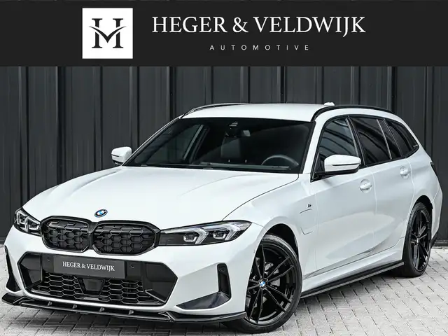 BMW 330 3-serie Touring 330e xDrive M-SPORT | FACELIFT | A