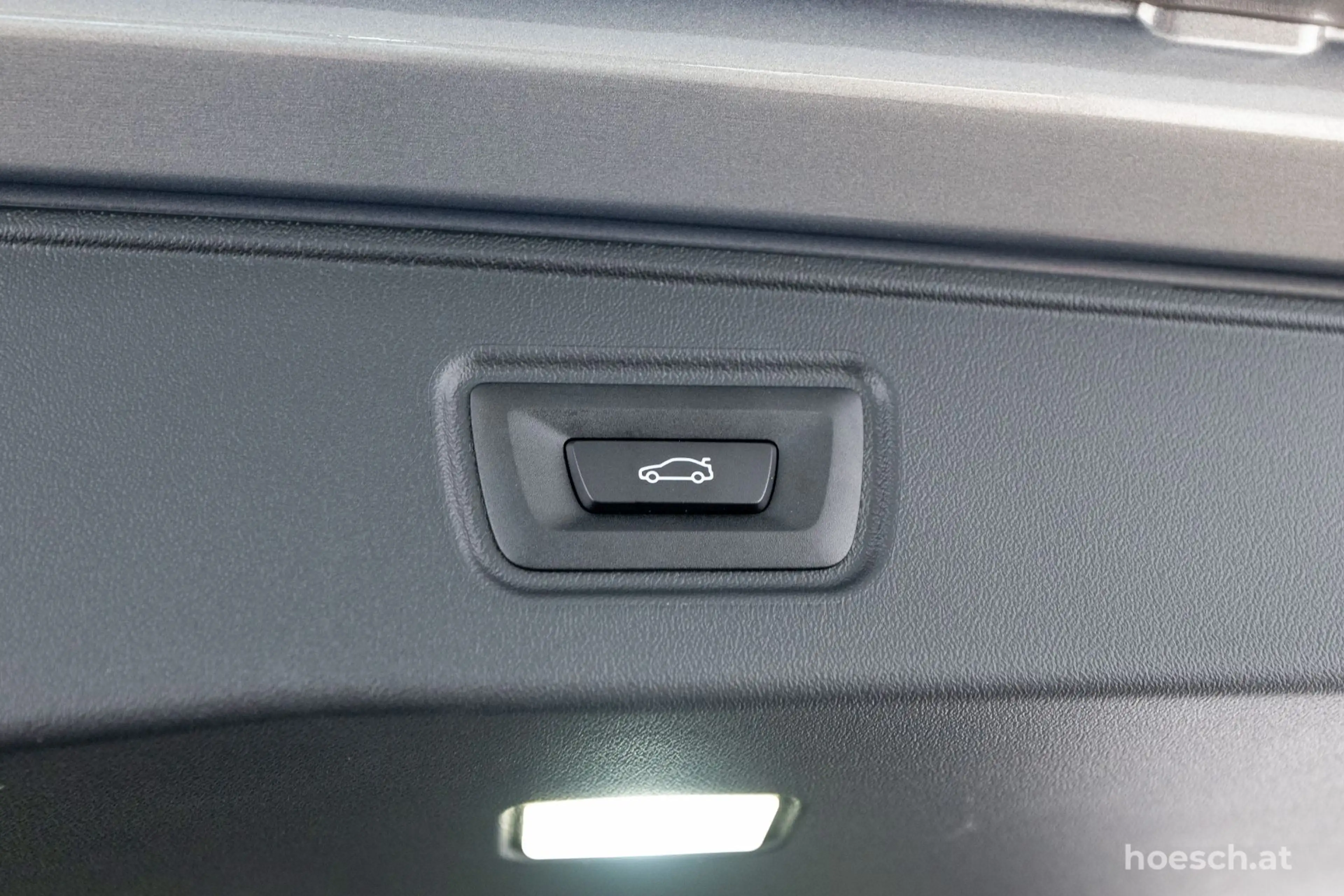 BMW 520 i Touring M Sport 19" H&K LED ASSISTENZ WIE NEU ++ — photo 9