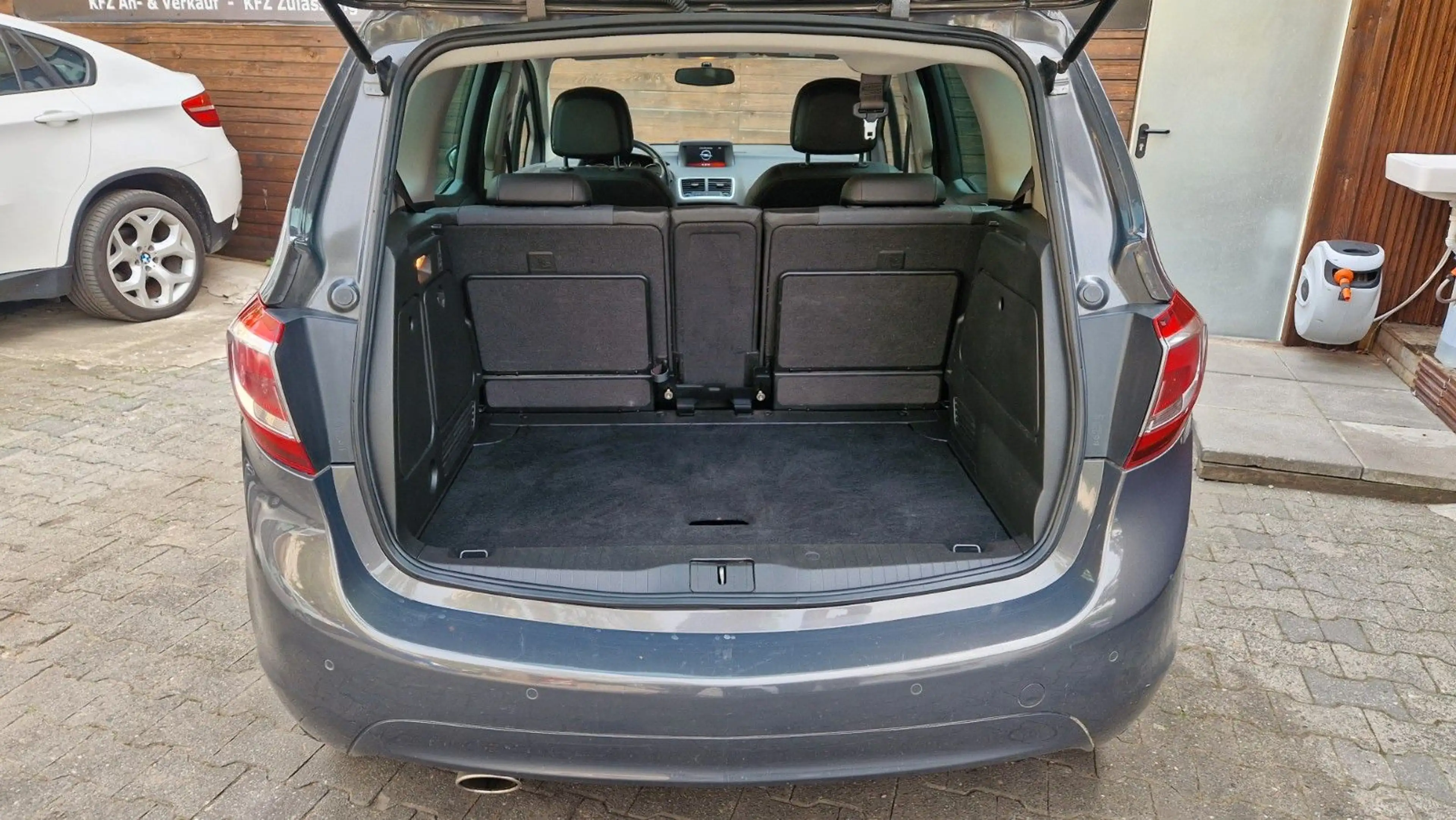 Opel Meriva 1.4, Teilleder, PDC, Tempomat, Navi — photo 7
