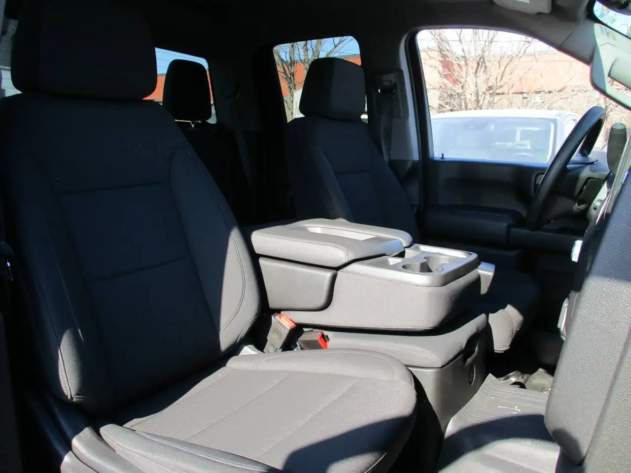 GMC Sierra 2500HD снимка GMC Sierra 2500HD