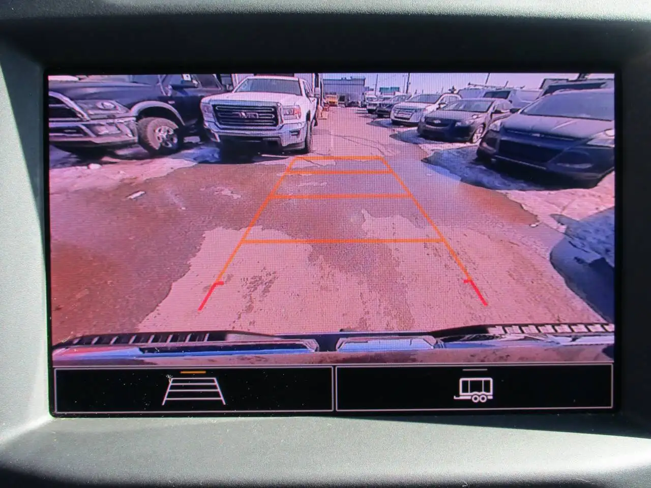 GMC Sierra 2500HD снимка GMC Sierra 2500HD