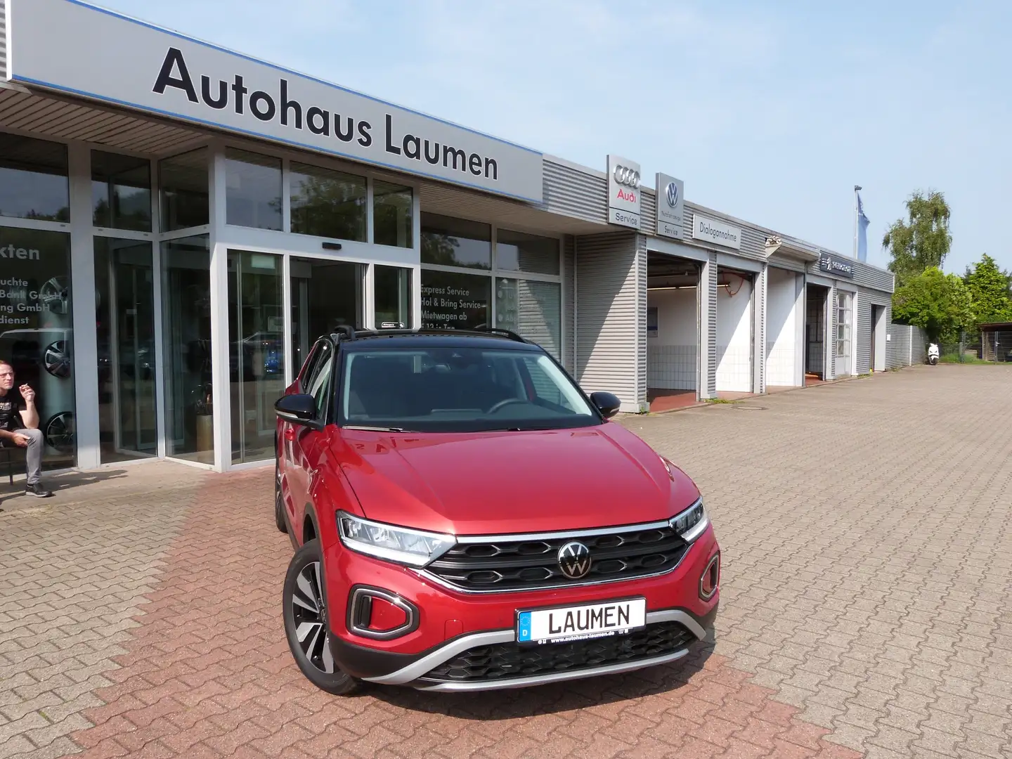 Volkswagen T-Roc 1.5 TSI DSG Move Kamera LED Navi ACC SHZ LM PDC Rouge - 1