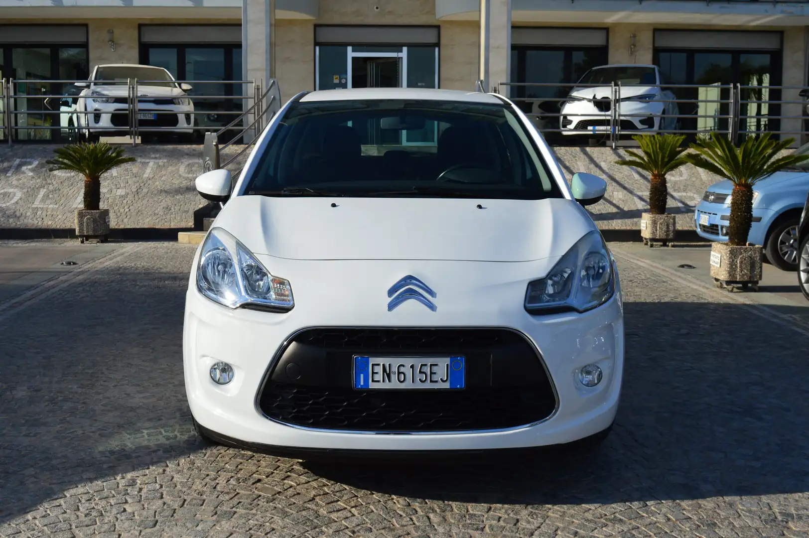 Citroen C3 II 1.1 Business - Unica P./ Km 70000 Bianco - 2