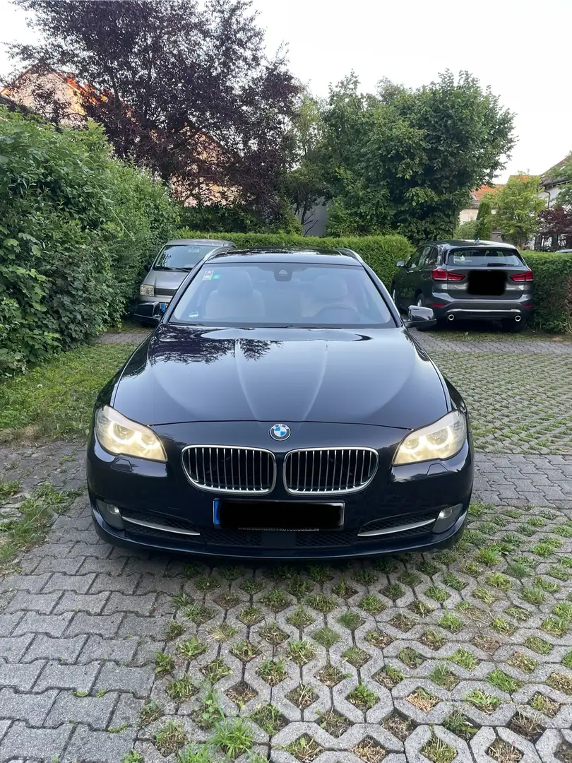 BMW 530 530d Touring Sport-Aut. Albastru - 2