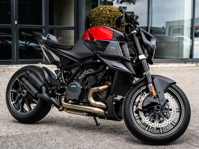 KTM 1300 SuperDuke GT - foto 5