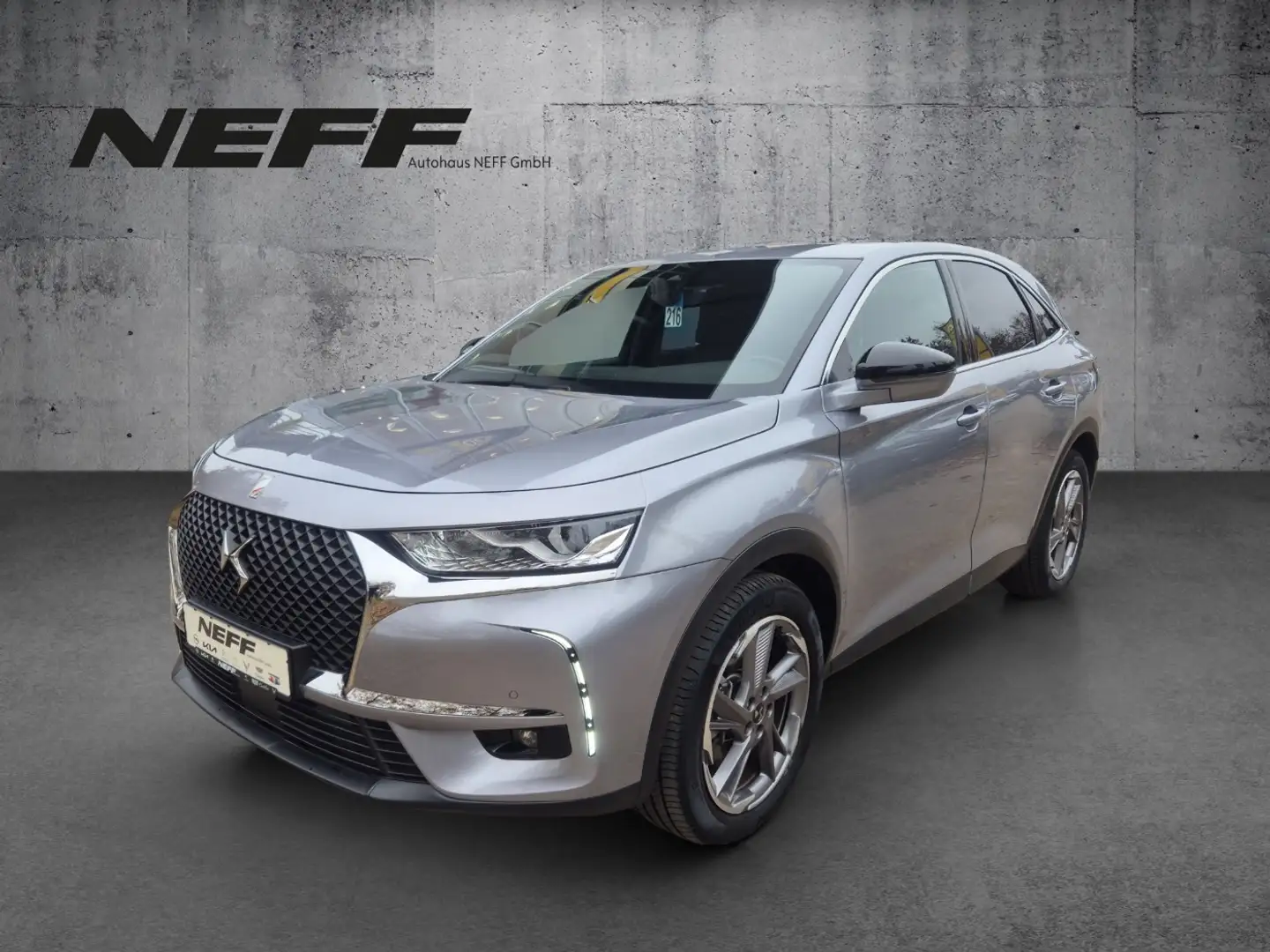 DS Automobiles DS 7 7 225PS Bastille Plug in Hybrid E-Tense Grau - 2