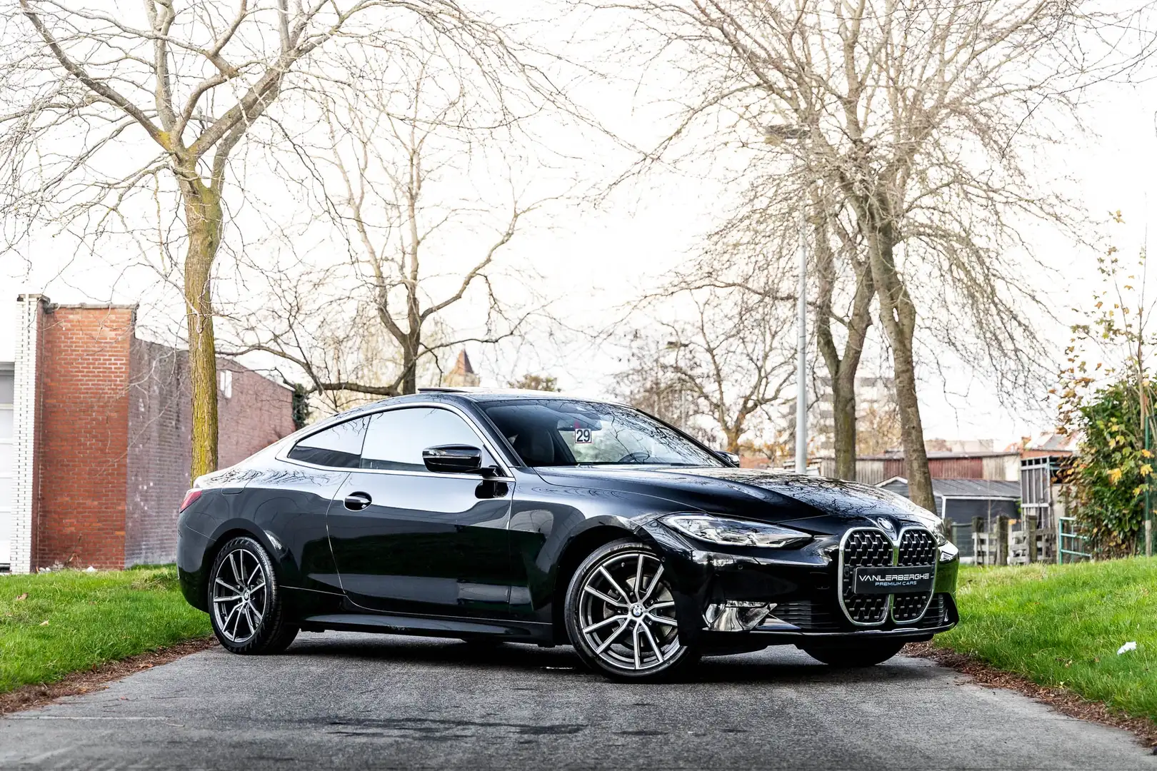 BMW 420 iA Coupé * Keyless * NaviPRO * Camera * Opendak Zwart - 1