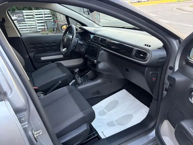 Citroen C3 view 11