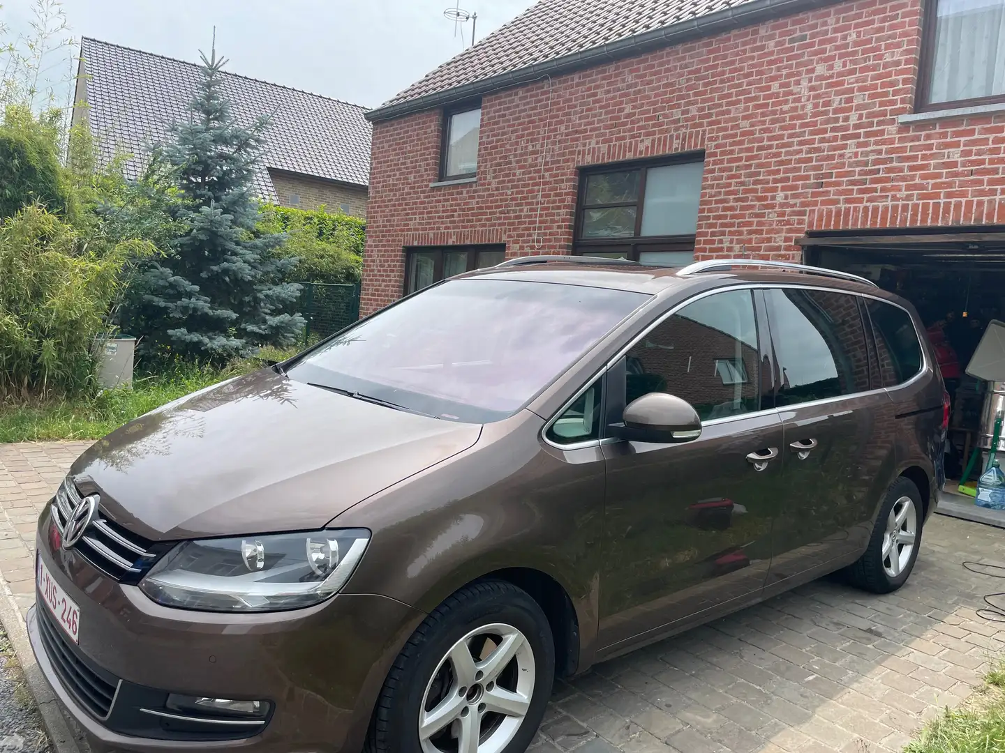 Volkswagen Sharan 2.0 CR TDi Trendline BMT DSG Barna - 1