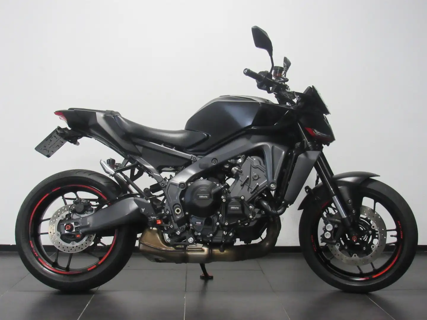 Yamaha MT-09 ABS Zwart - 1