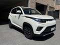 Mahindra KUV100 1.2 K8 m-Bifuel GPL Weiß - thumbnail 2