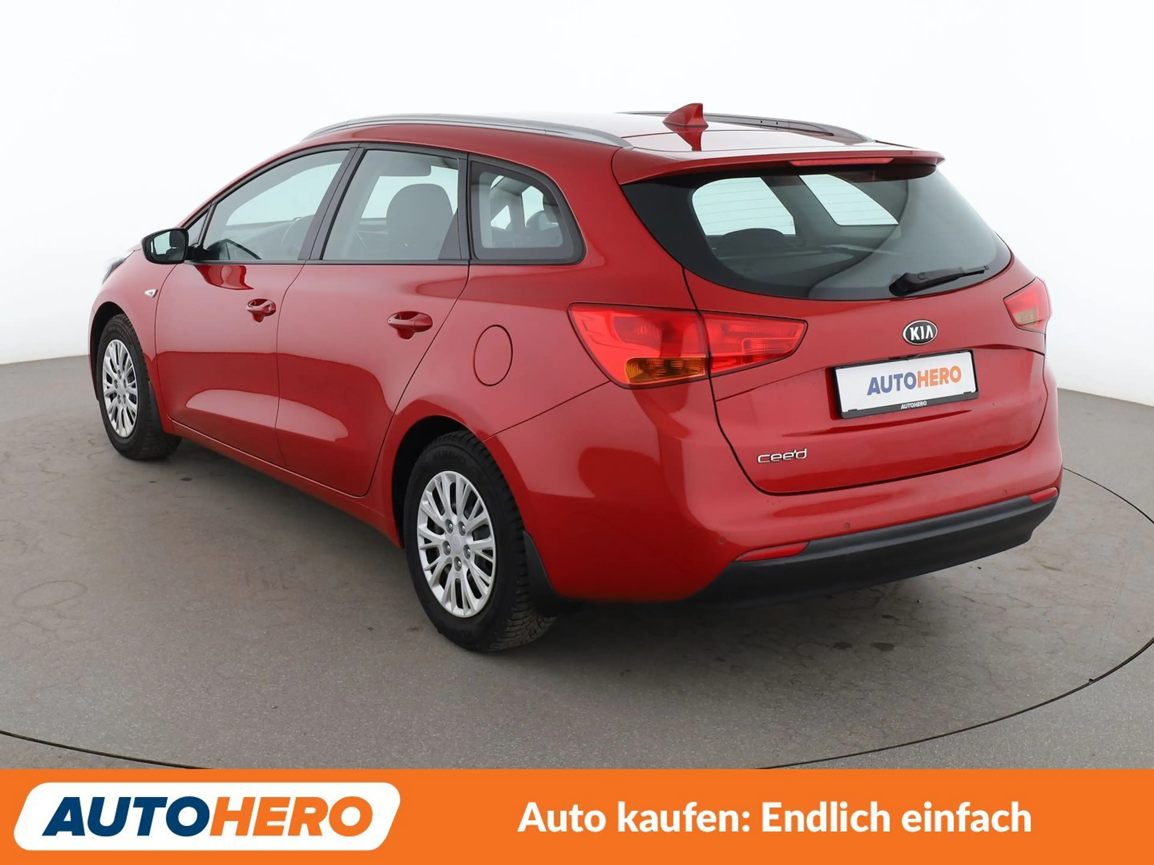 Kia Ceed / cee'd 1.4 Attract *NAVI*CAM*PDC*SHZ* — photo 4