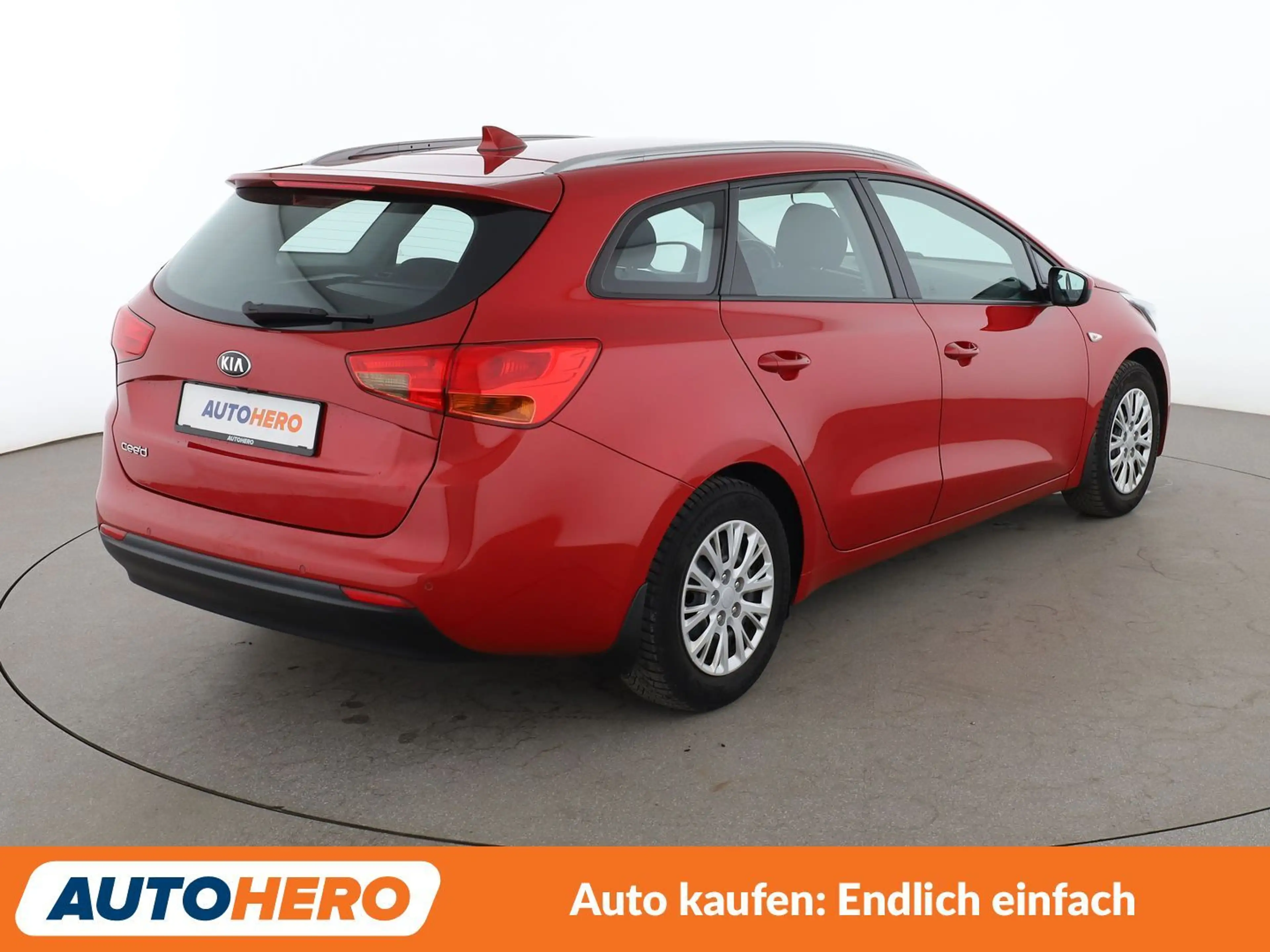 Kia Ceed / cee'd 1.4 Attract *NAVI*CAM*PDC*SHZ* — photo 6