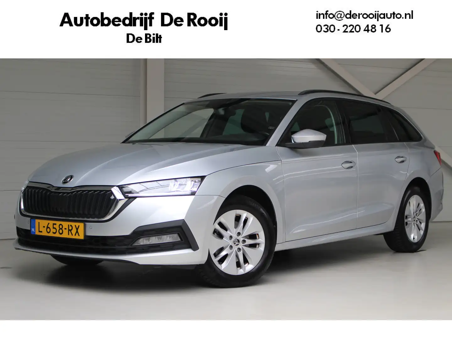 Skoda Octavia Combi 1.0 TSI Business Edition Navigatie | Climate Grijs - 1