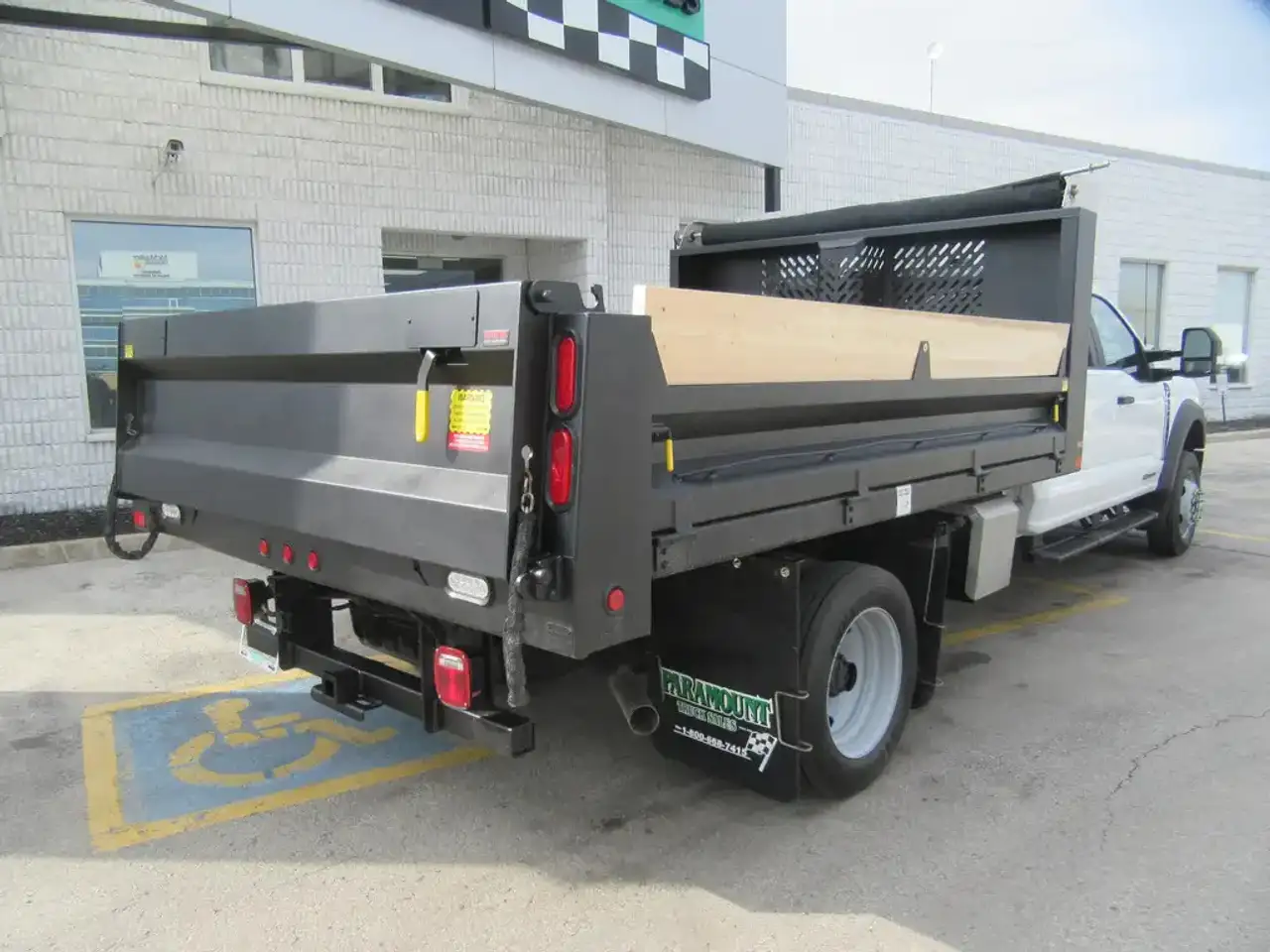 Ford F 550 снимка Ford F 550