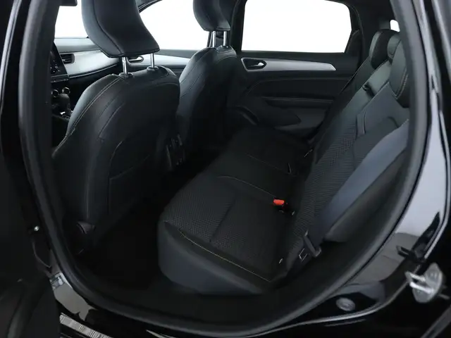 Renault Arkana view 11