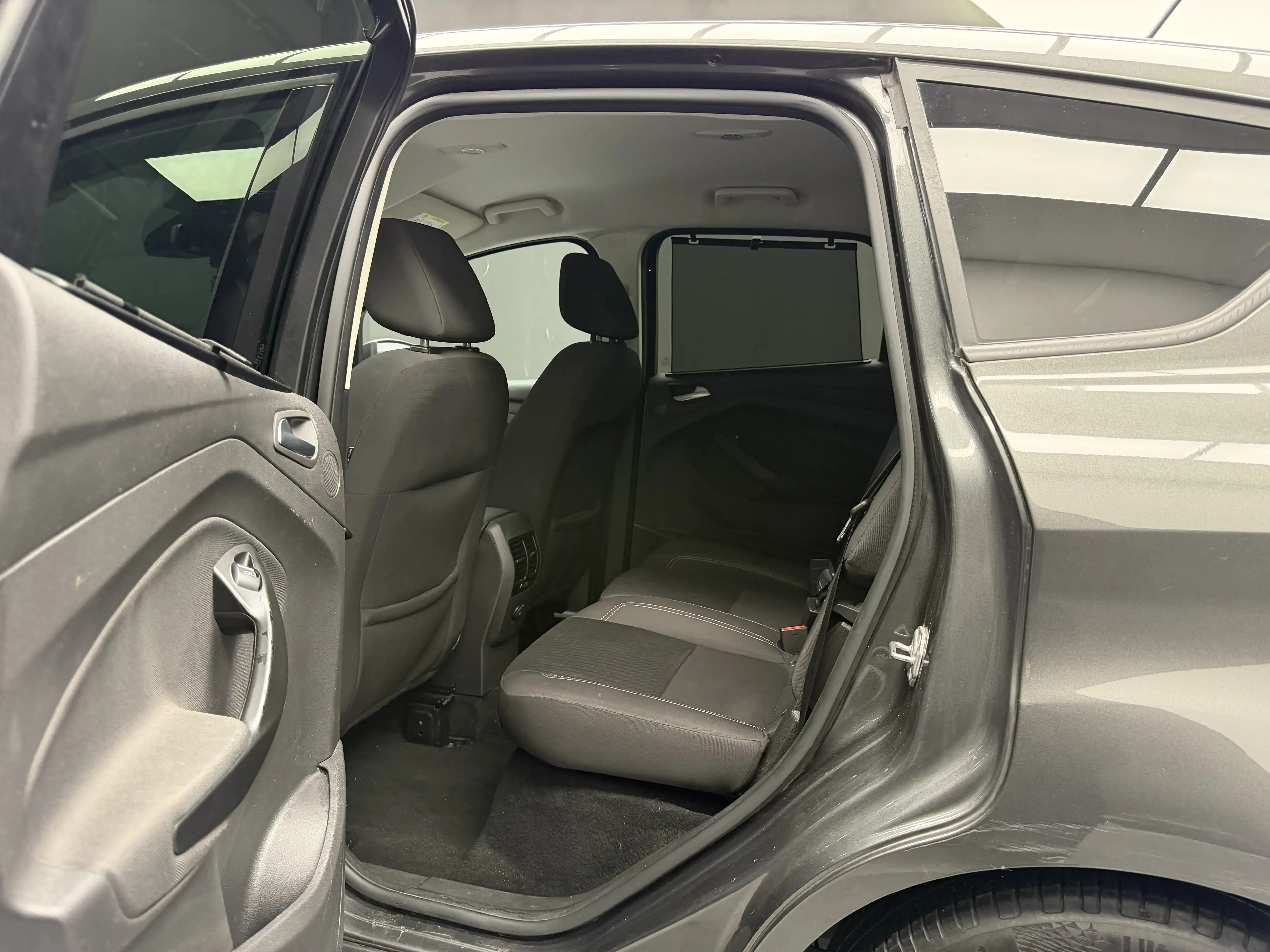 Ford C-Max 1.0 EcoBoost Titanium * 1ER PROP + GPS + GARANTIE * — photo 10