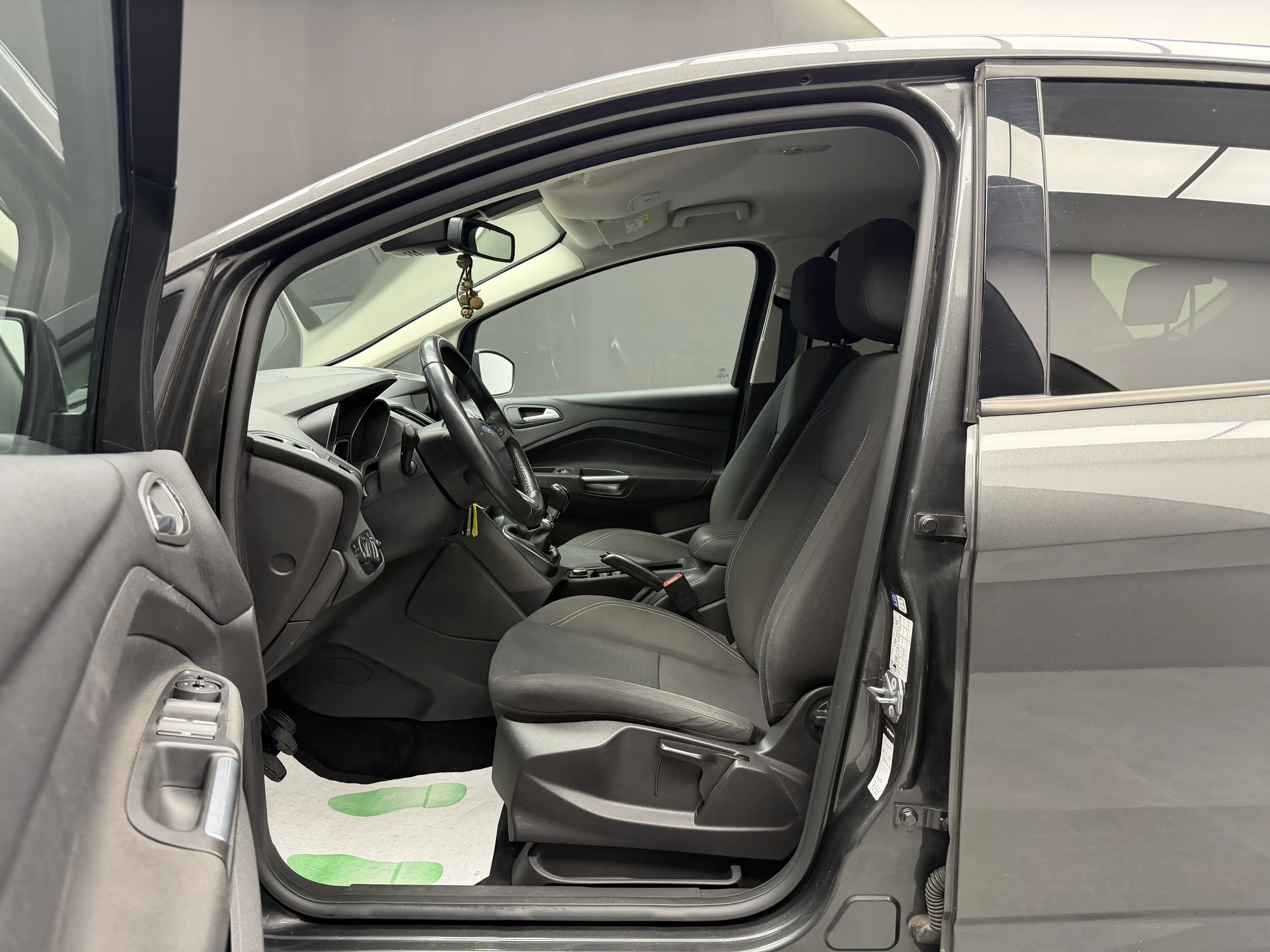 Ford C-Max 1.0 EcoBoost Titanium * 1ER PROP + GPS + GARANTIE * — photo 8