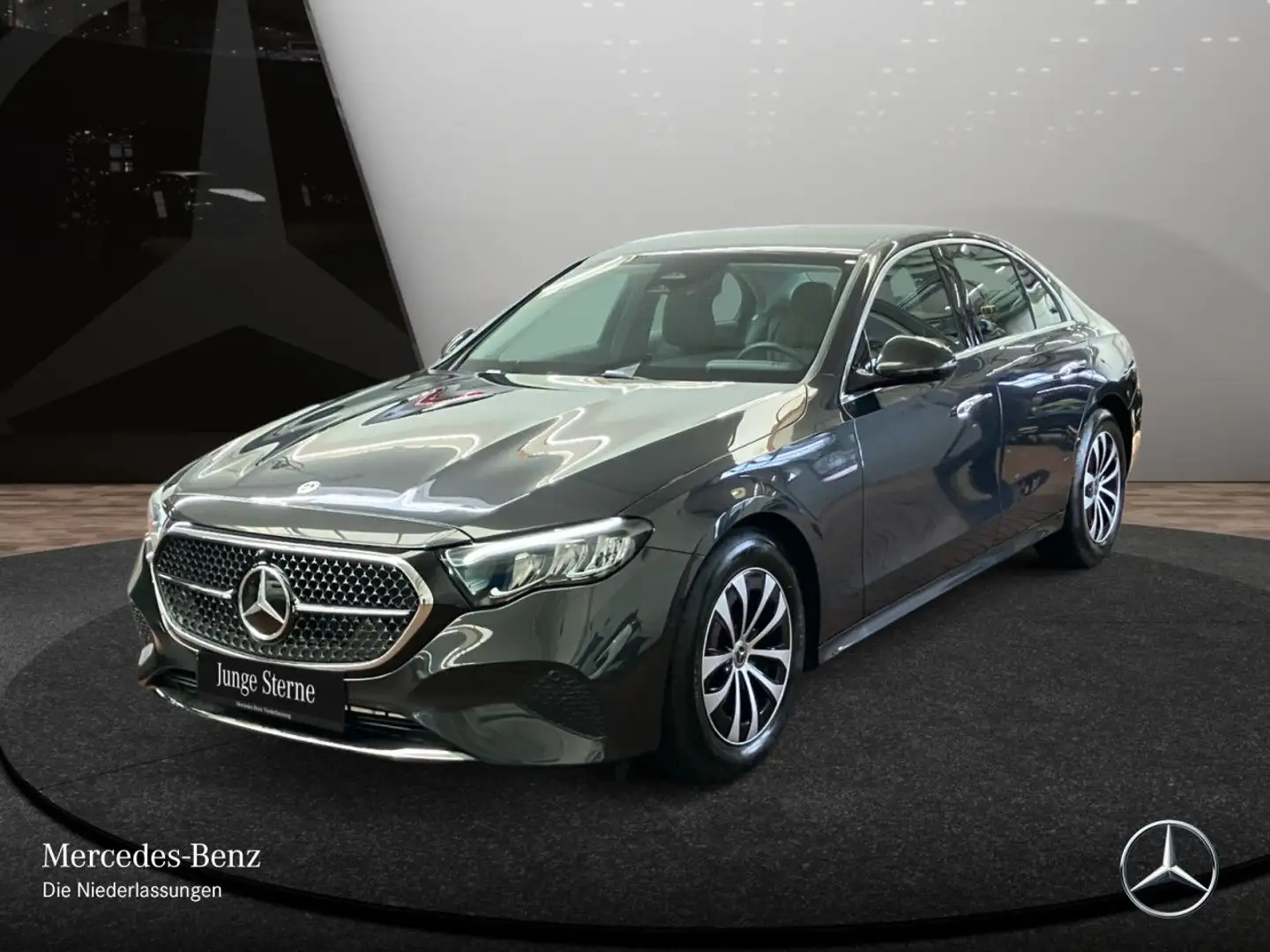 Mercedes-Benz E 200 Avantgarde Distr. LED Kamera Spurhalt-Ass 9G Grau - 2