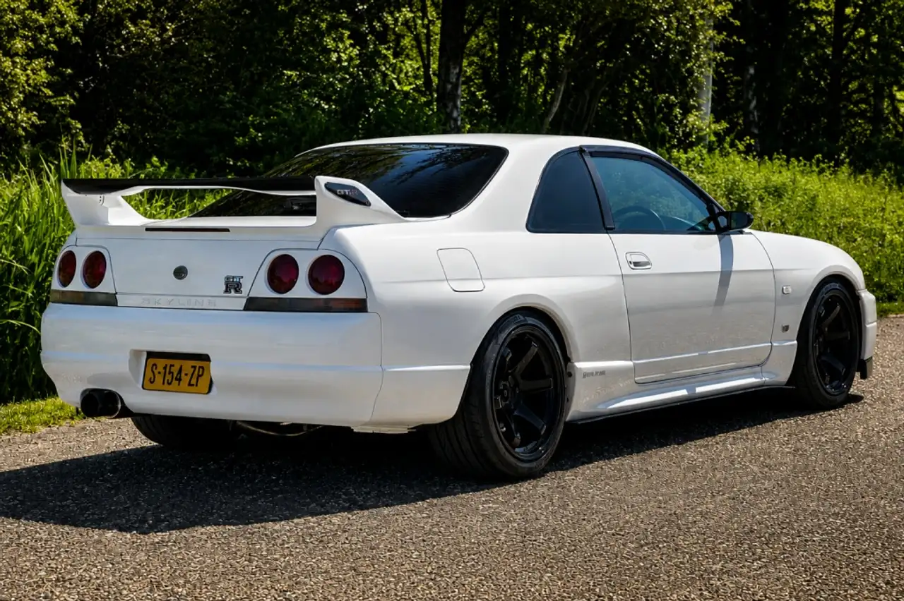 Nissan Skyline R33 GT-R RB26DETT-S3-1997-Carbon, foto 3