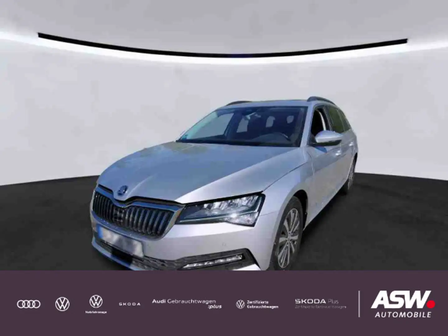 Skoda Superb Combi Ambition 2.0TDI DSG ACC VC Pano AHK Silber - 1