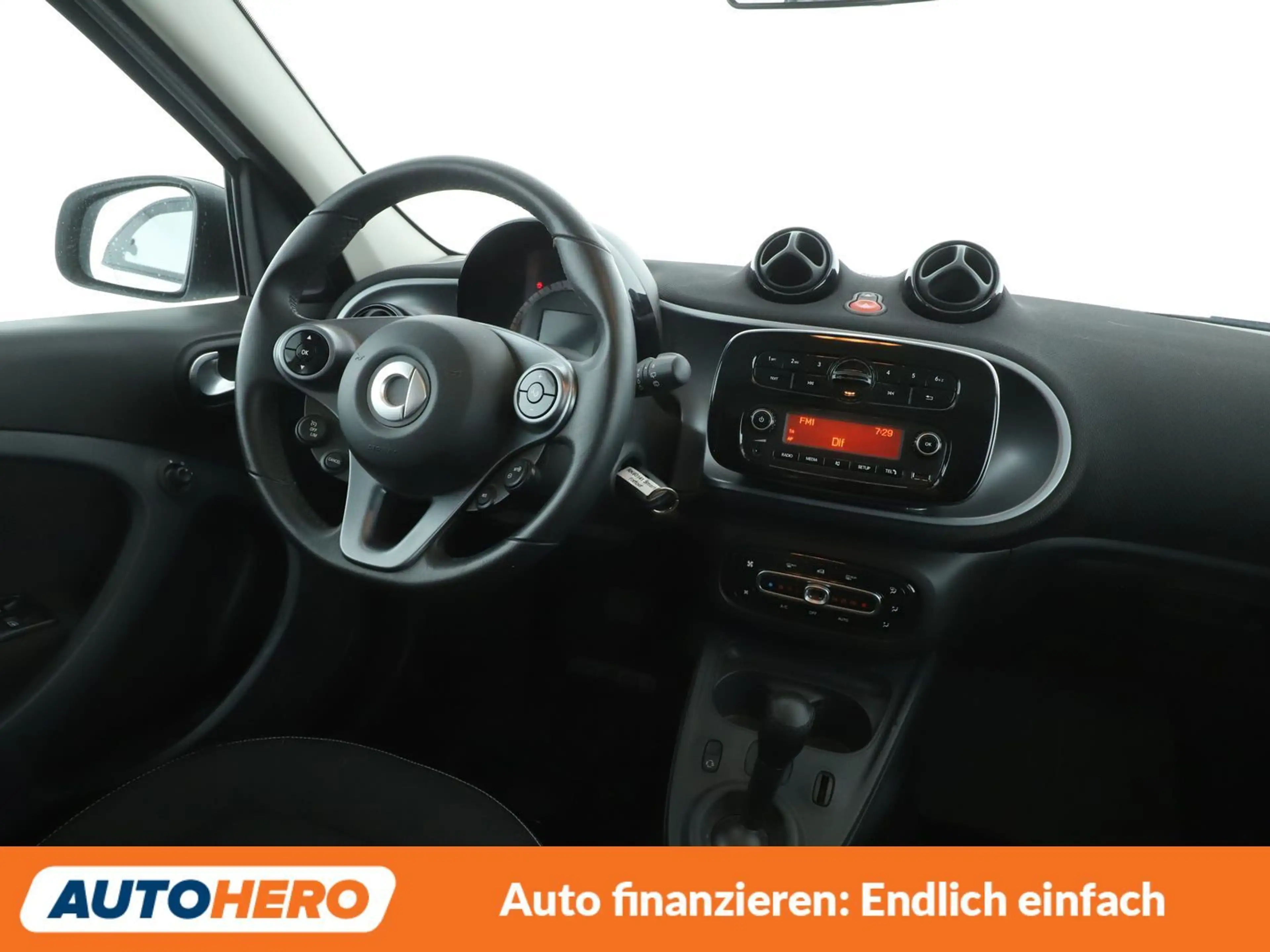 smart forFour 0.9 Turbo passion Aut.*PDC*SHZ*KLIMA*PANO*TEMPO* — photo 13