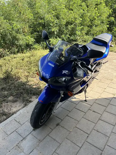 Yamaha YZF-R6 - foto 6