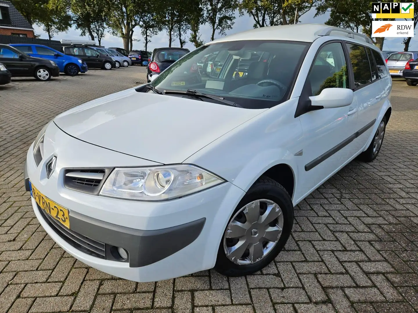 Renault Megane 1.5 dCi Business Line 2009. Grijs kenteken/Climate - 1