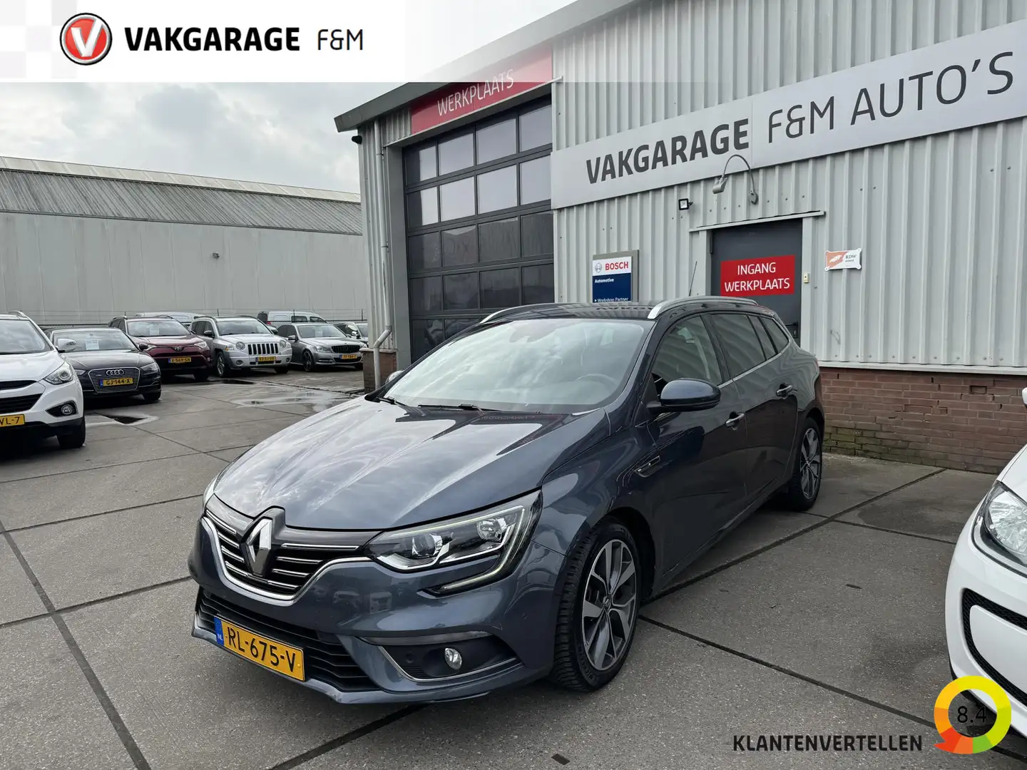 Renault Megane Estate 1.2 TCe Bose Grey - 1