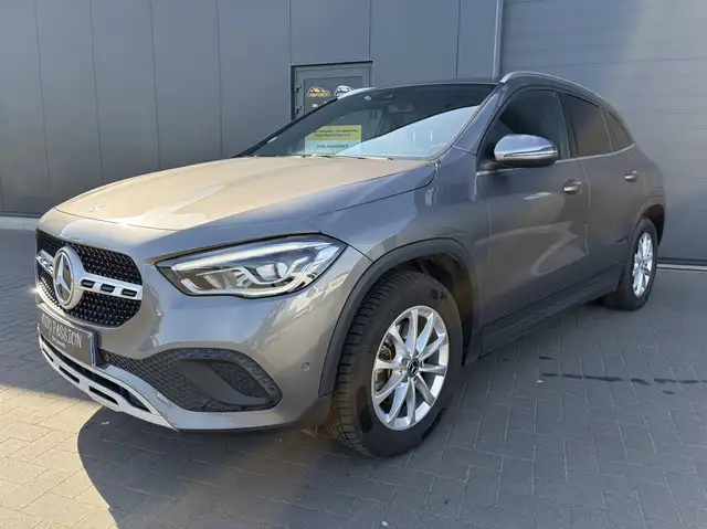 Mercedes-Benz GLA 180 GLA180d BusinessLine 1Pro full serv. MB 17900 NET
