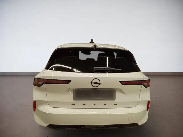Opel Astra view 7