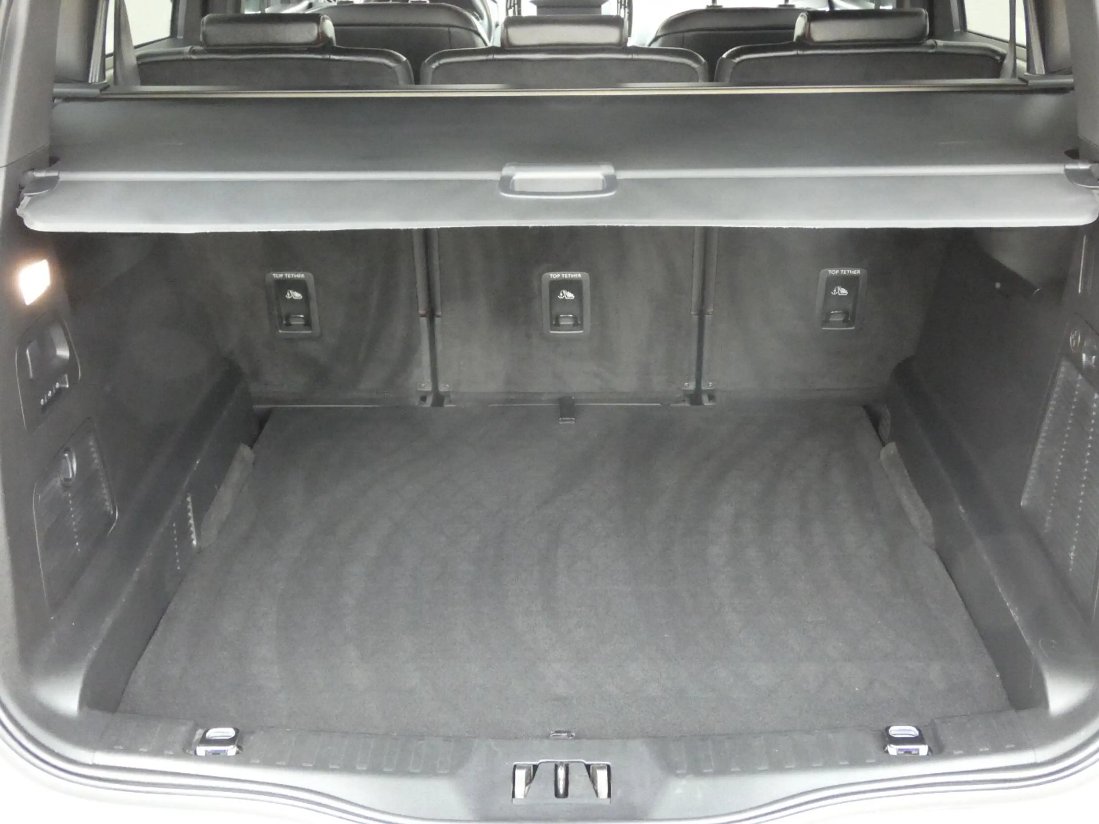 Ford S-Max 2.0 ST-Line +AWD+RFK+KeyGo+AUT+Distr+ — photo 12