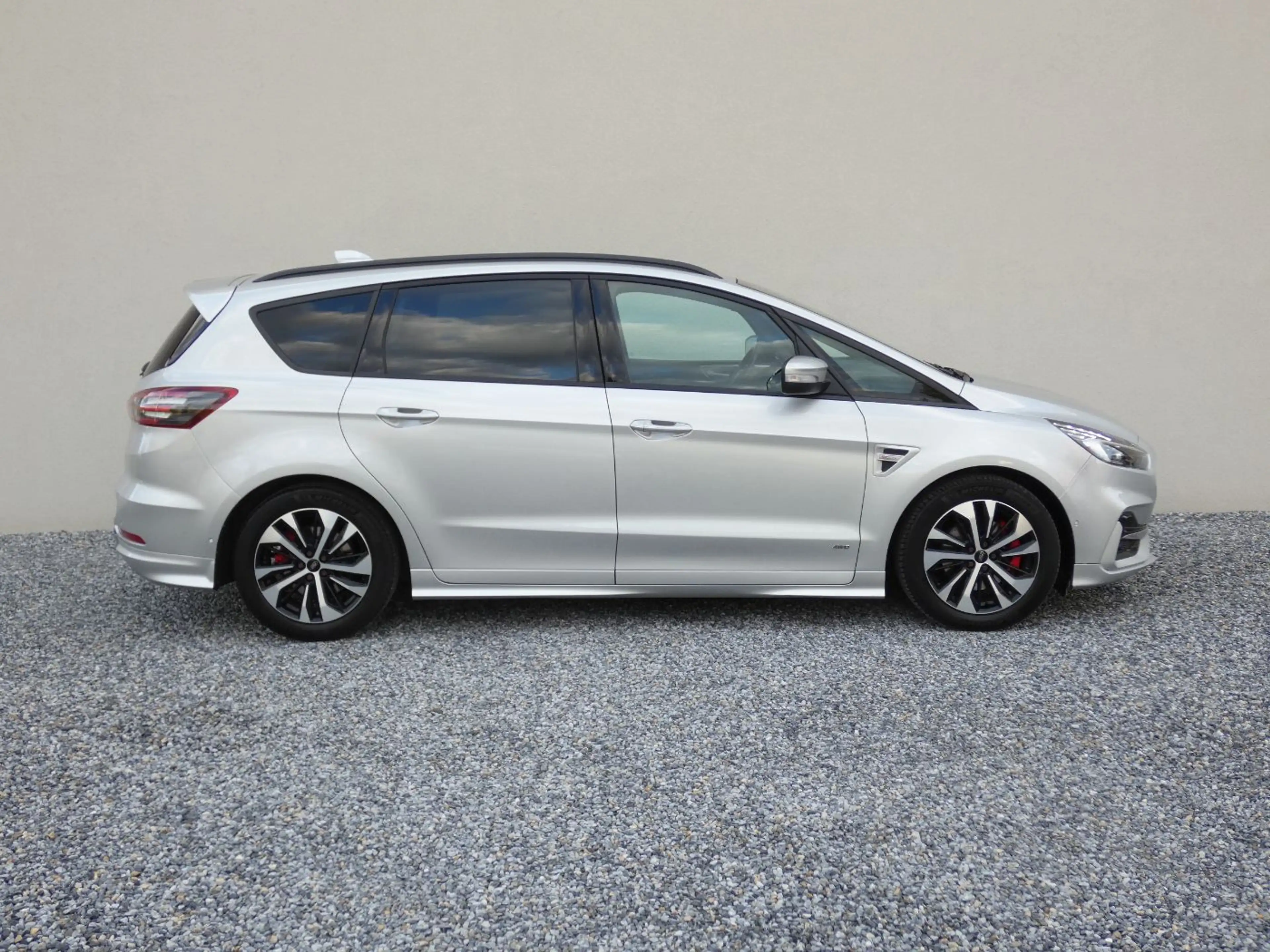 Ford S-Max 2.0 ST-Line +AWD+RFK+KeyGo+AUT+Distr+ — photo 6