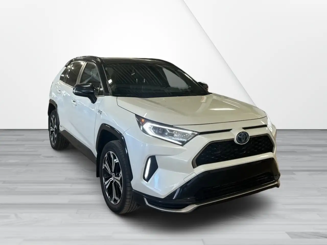 Toyota RAV 4 Prime снимка Toyota RAV 4 Prime