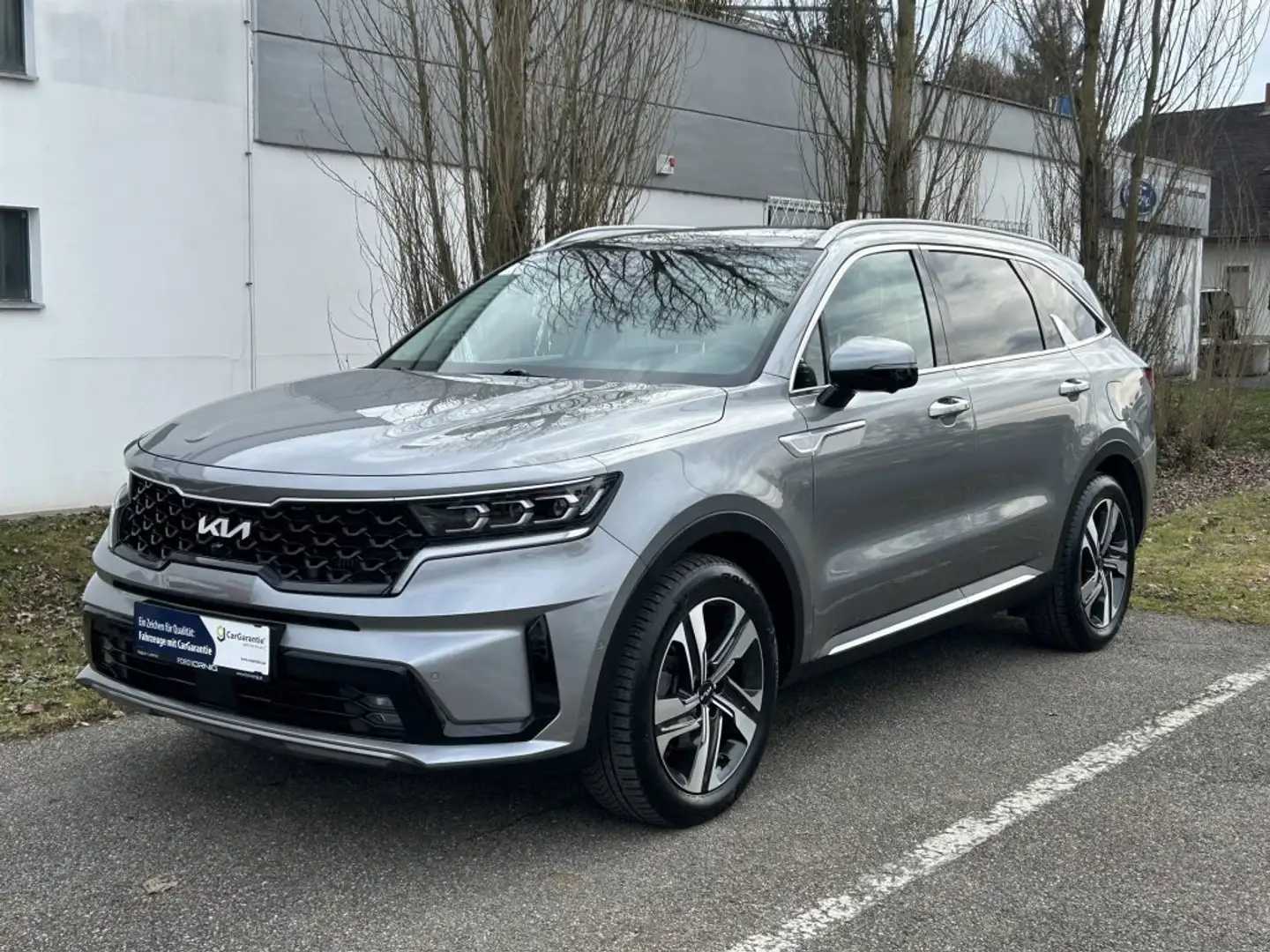 Kia Sorento Kia Sorento 1.6 T-GDI Gold Hybrid AWD Aut Silber - 1