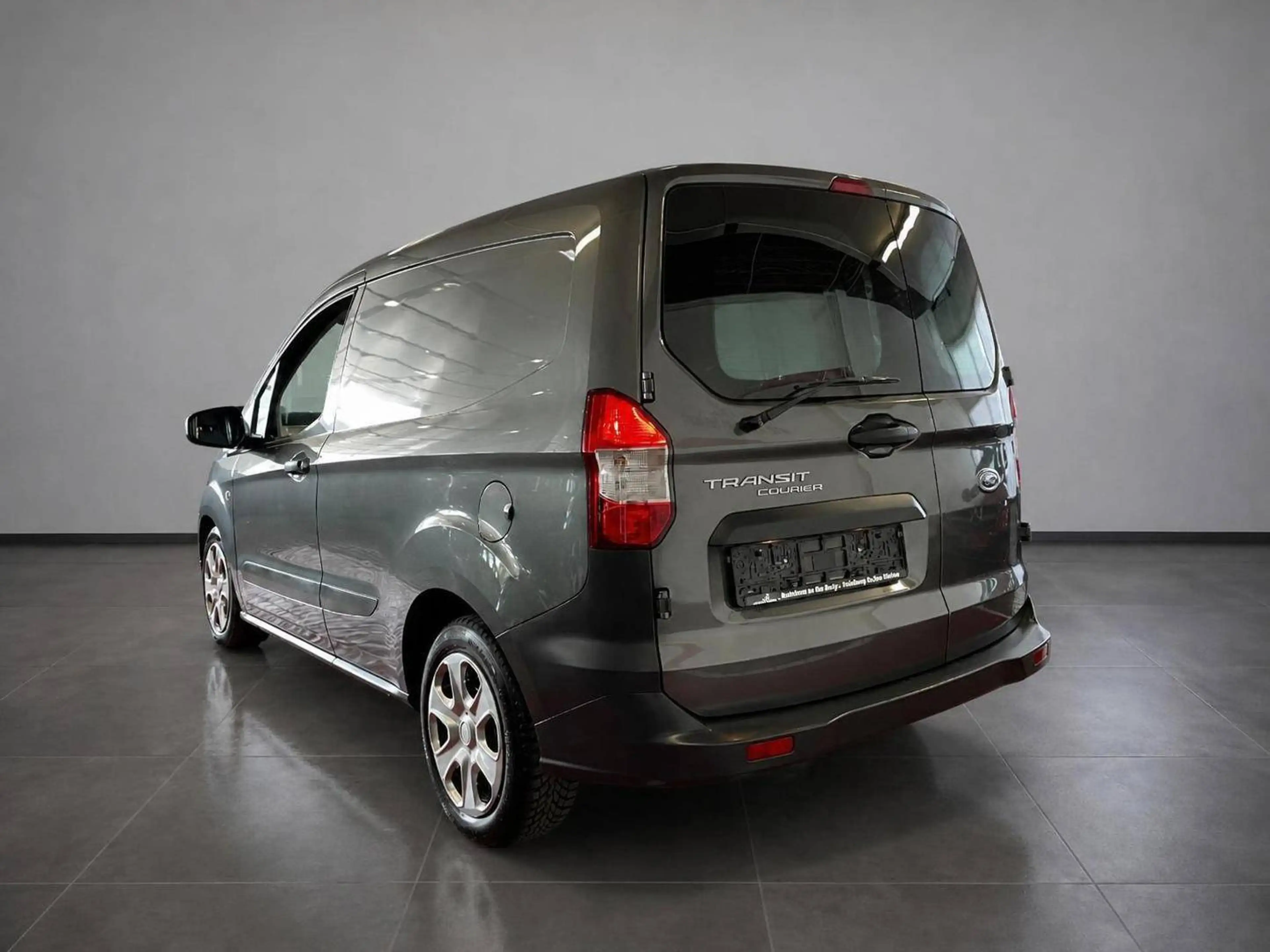 Ford Transit Courier Transit Courier Trend — photo 5