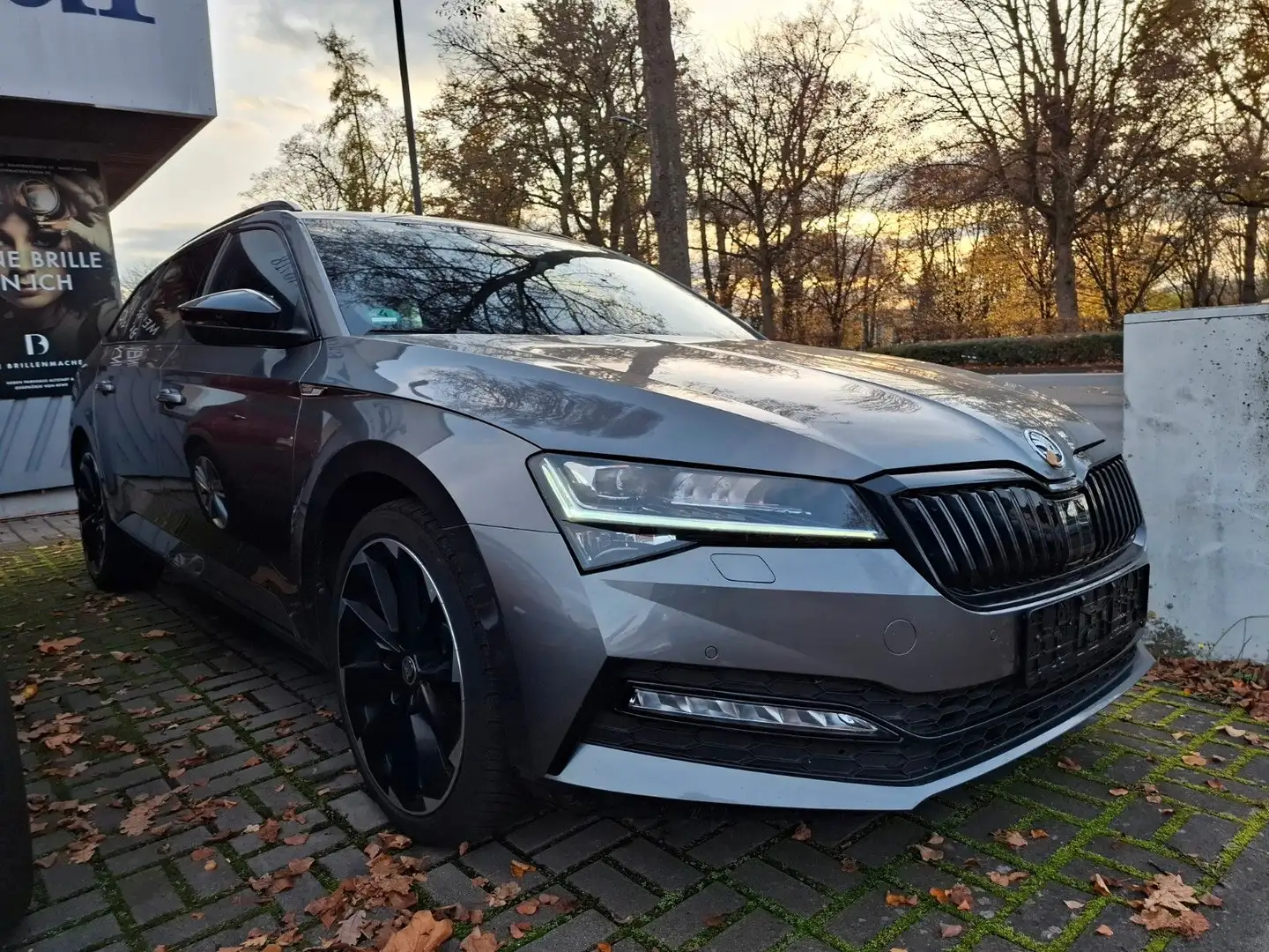 Skoda Superb Combi Sportline 2.0 TDI* TOP* Gris - 2