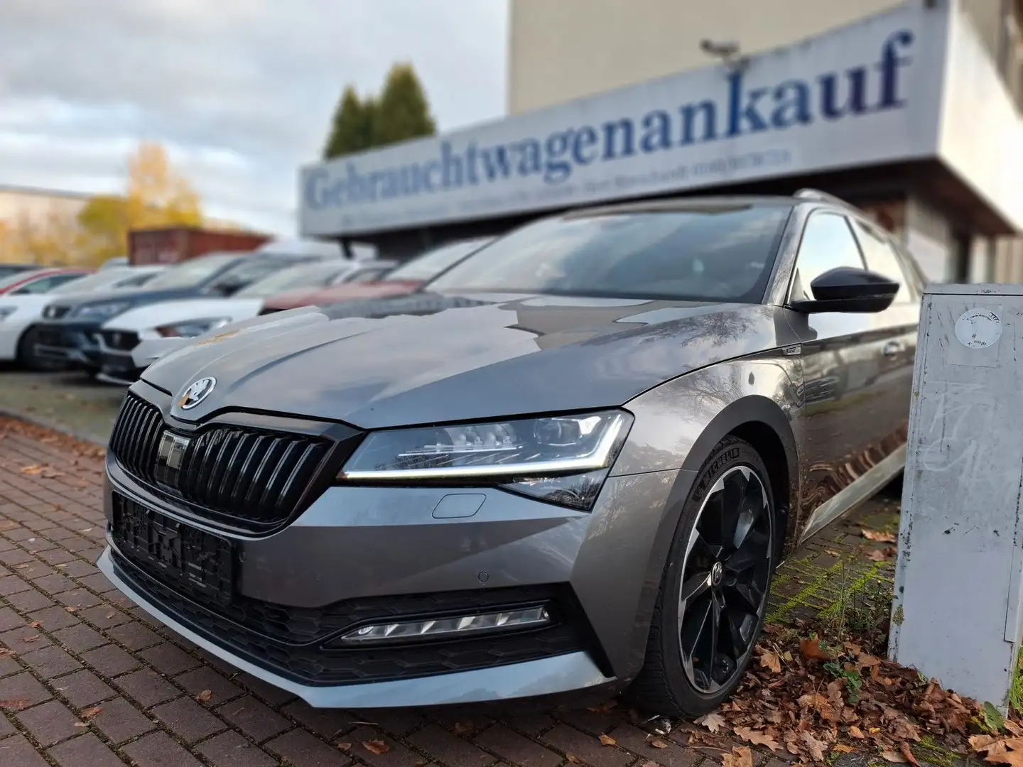 Skoda Superb Combi Sportline 2.0 TDI* TOP* Gris - 1