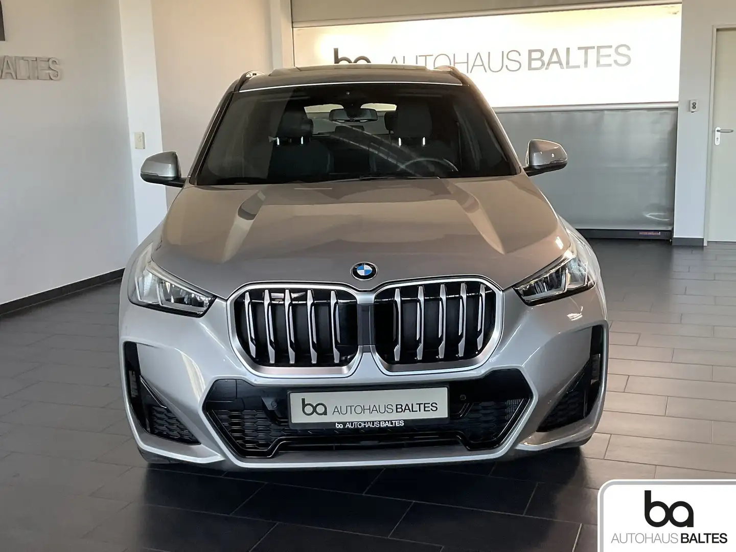 BMW X1 X1 xDrive 20d M Sport 19"/Pano/Park/DrivPlus/AHK Argent - 2