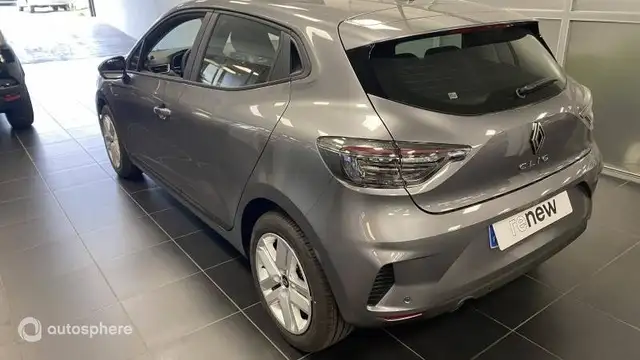 Renault Clio view 7